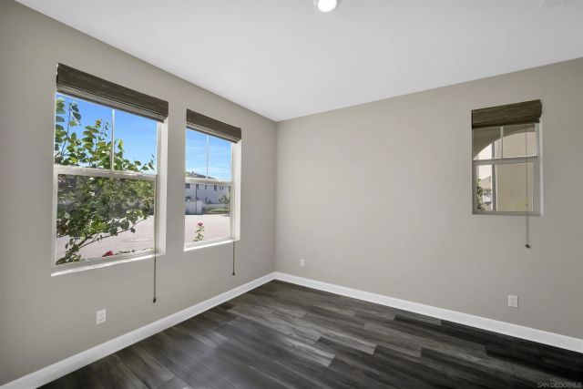 1845 Newton Ct, Escondido, CA 92026