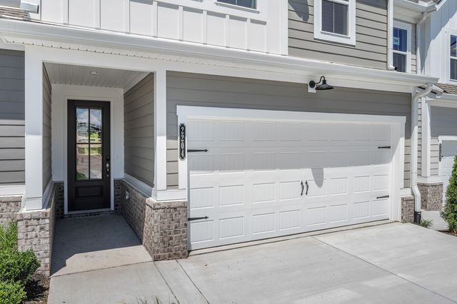 2204 Melk Lane, Columbia, TN 38401