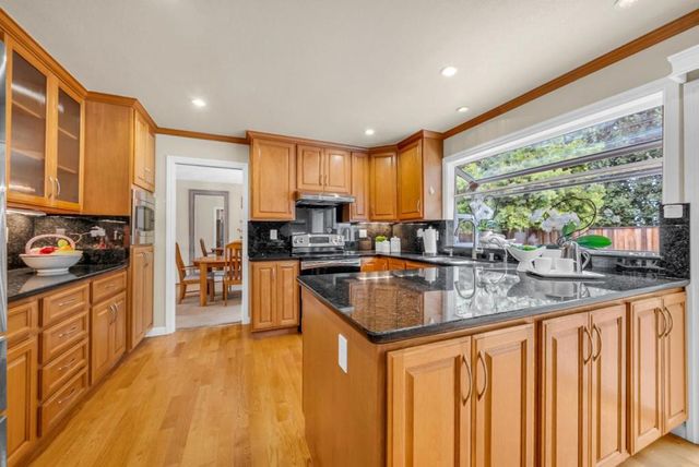 1144 Elmsford Drive, Cupertino, CA 95014