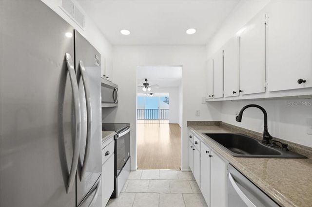 2060 MARILYN STREET 236, Clearwater, FL 33765