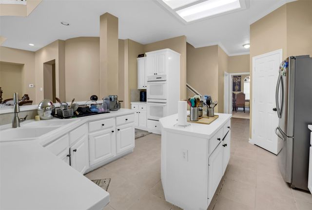 1522 Meadowstar Drive, Sugar Land, TX 77479