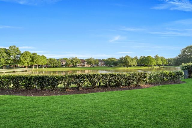 1522 Meadowstar Drive, Sugar Land, TX 77479