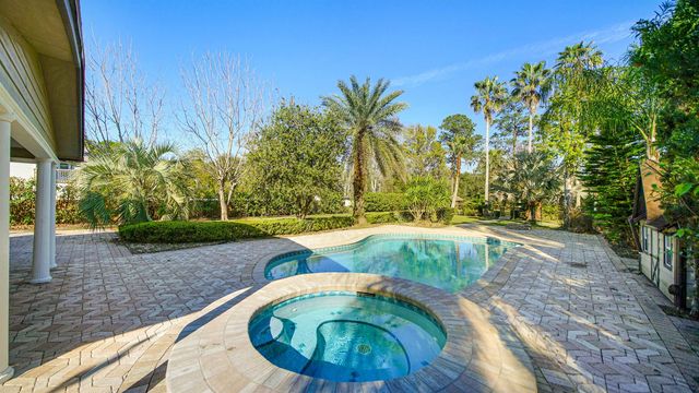 12351 Tracy Ann Rd, Jacksonville, FL 32223