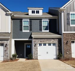 6039 Rizer Drive, Charlotte, NC 28269