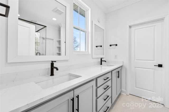 15613 Northcross Drive, Huntersville, NC 28078