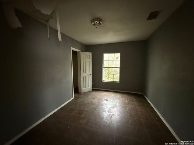 2604 Chihuahua, San Antonio, TX 78207