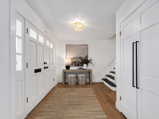 140 N Quincy Street, Hinsdale, IL 60521