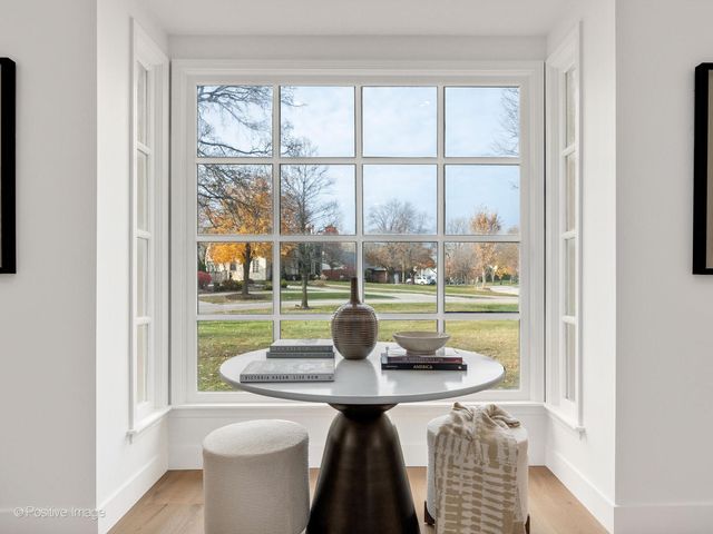 140 N Quincy Street, Hinsdale, IL 60521