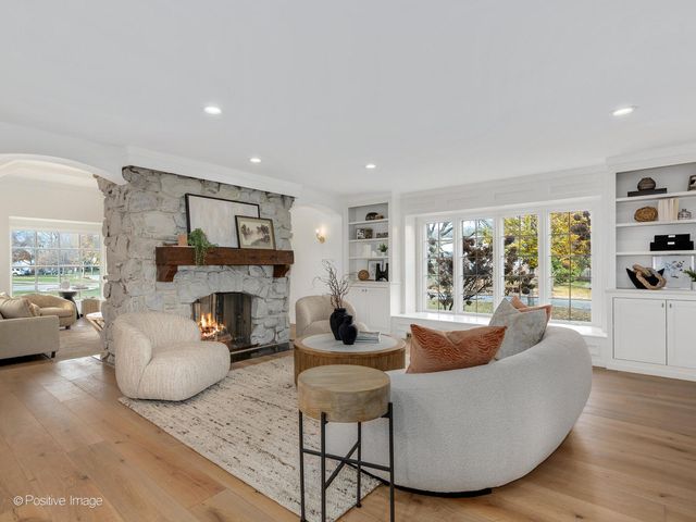 140 N Quincy Street, Hinsdale, IL 60521