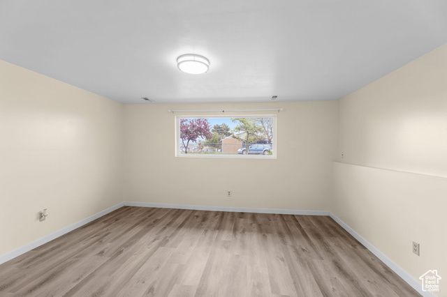 8674 S 3720 W, West Jordan, UT 84088