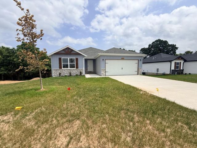 585 Bailiwick Drive, Rogersville, MO 65742