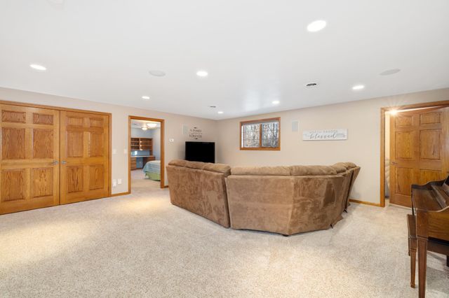 102 County RD 1, Fessenden, ND 58438