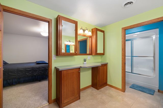 102 County RD 1, Fessenden, ND 58438