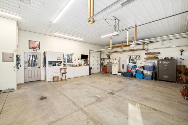 102 County RD 1, Fessenden, ND 58438