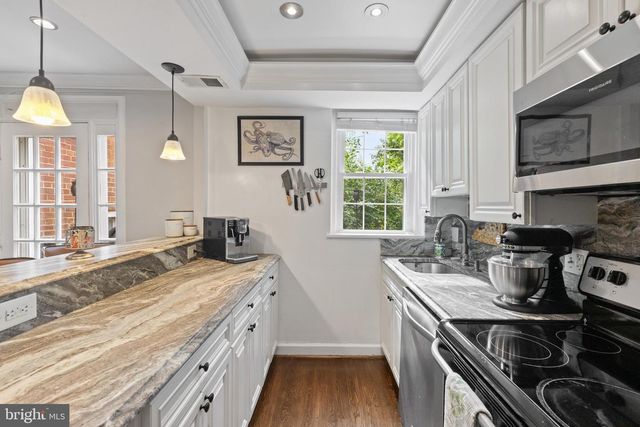 2814 S COLUMBUS ST, Arlington, VA 22206