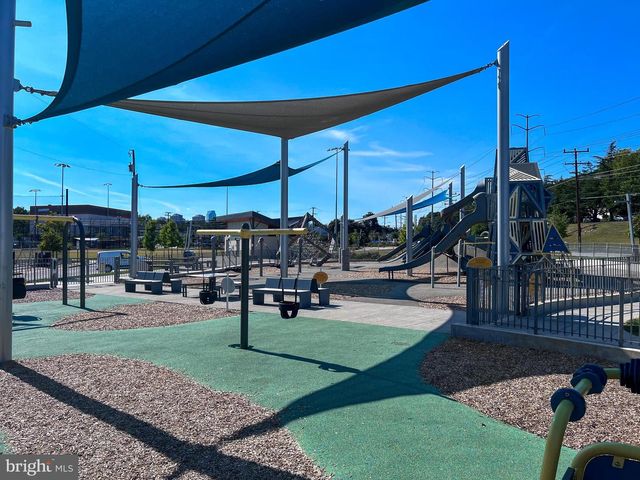 2814 S COLUMBUS ST, Arlington, VA 22206