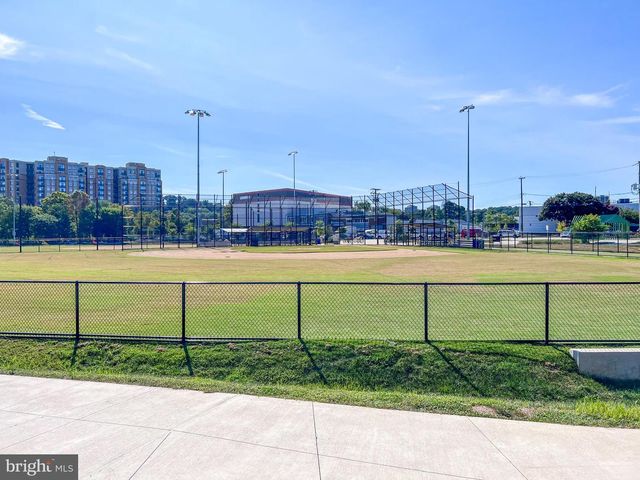 2814 S COLUMBUS ST, Arlington, VA 22206