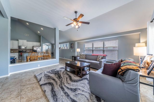 6606 Morning Dew Drive, Midlothian, TX 76065