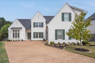 1748 N CHADWICK FARMS LOOP, Collierville, TN 38017