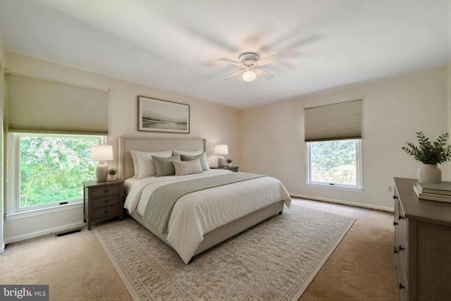 811 COVE POINT RD, Lusby, MD 20657