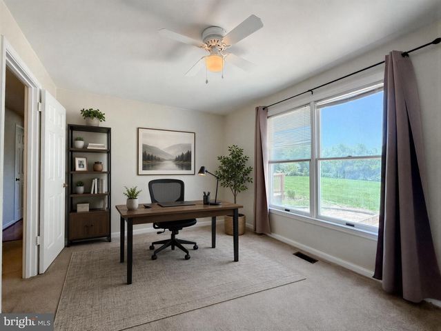 811 COVE POINT RD, Lusby, MD 20657