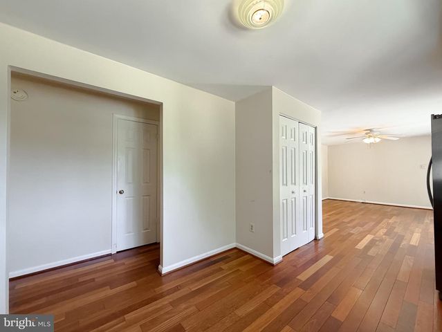 811 COVE POINT RD, Lusby, MD 20657