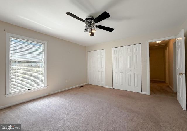 811 COVE POINT RD, Lusby, MD 20657