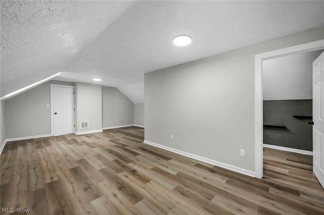 1939 W 54th Street, Cleveland, OH 44102