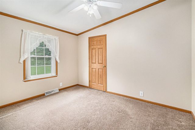 5280 Beardsley Court, Kalamazoo, MI 49004