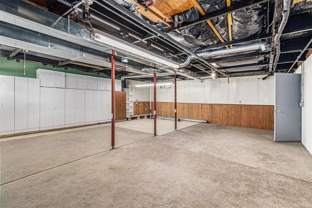 5280 Beardsley Court, Kalamazoo, MI 49004