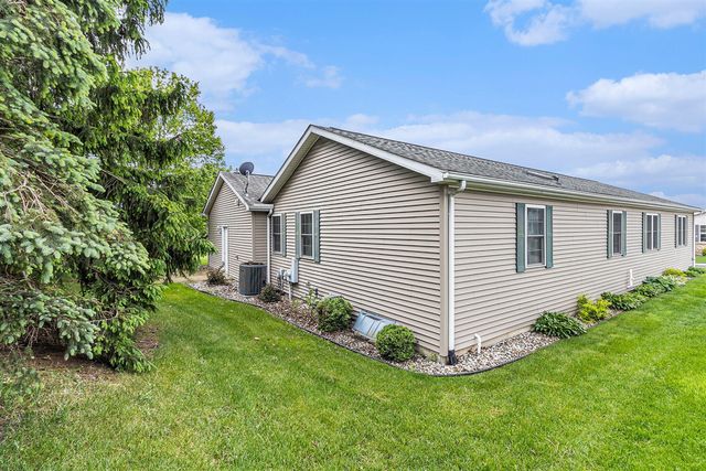 5280 Beardsley Court, Kalamazoo, MI 49004
