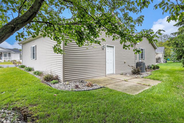 5280 Beardsley Court, Kalamazoo, MI 49004