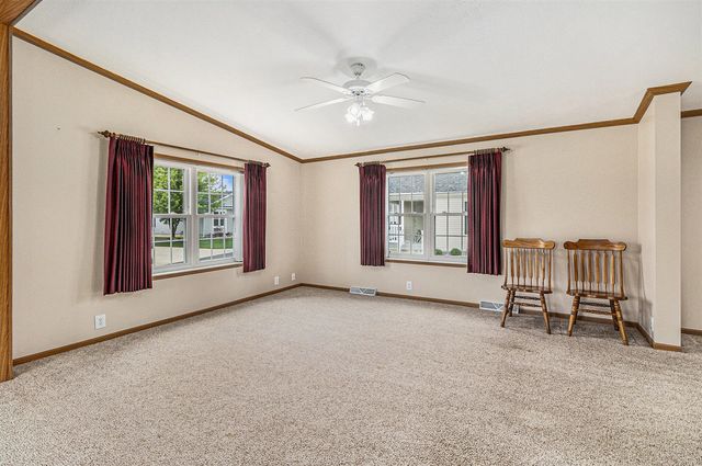 5280 Beardsley Court, Kalamazoo, MI 49004