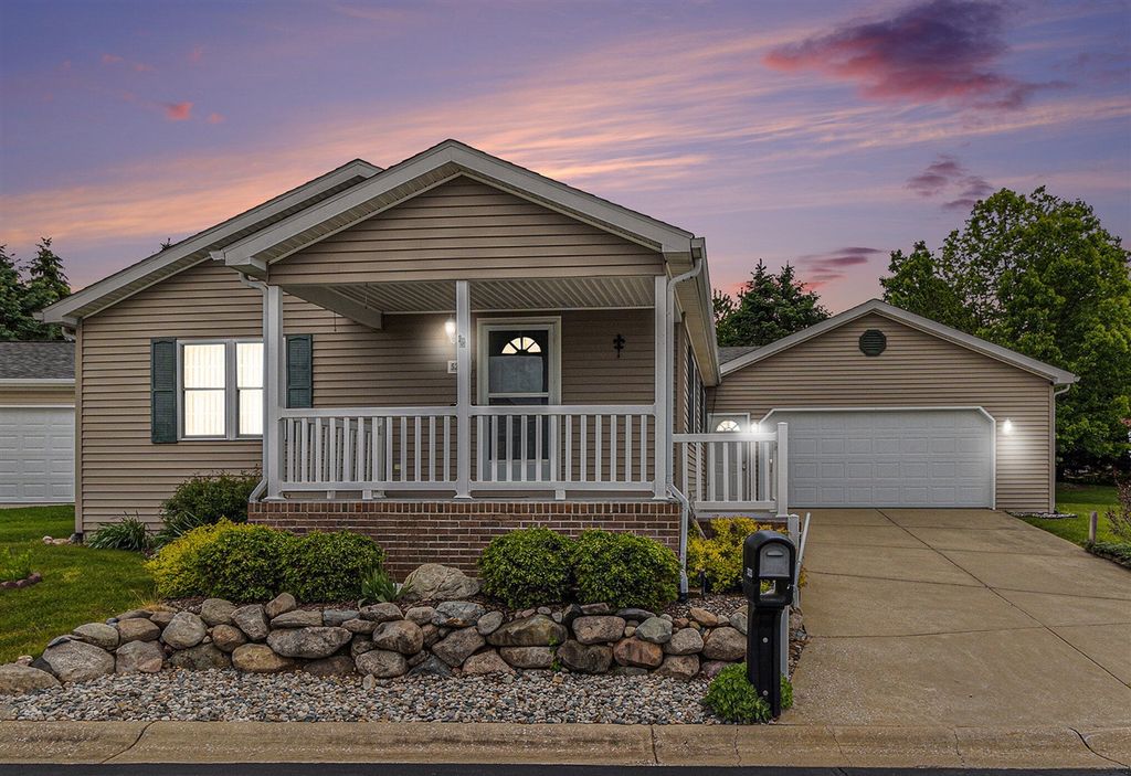 5280 Beardsley Court, Kalamazoo, MI 49004