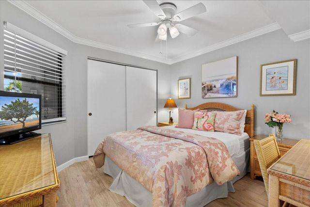 143 Bay Colony Drive N, Juno Beach, FL 33408