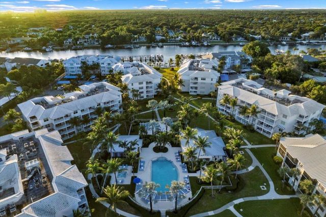 143 Bay Colony Drive N, Juno Beach, FL 33408