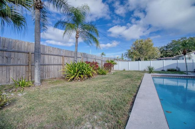 1496 SEASPRAY LANE, Dunedin, FL 34698