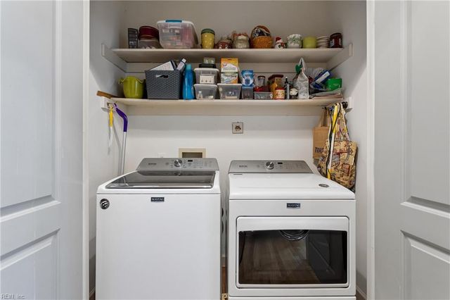402 Alderwood DR, Williamsburg, VA 23185