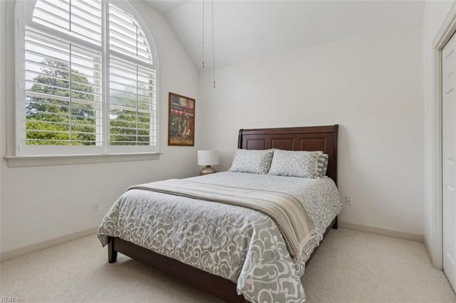 402 Alderwood DR, Williamsburg, VA 23185