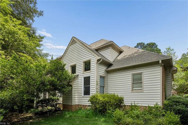 402 Alderwood DR, Williamsburg, VA 23185