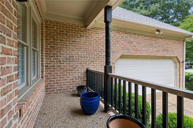 402 Alderwood DR, Williamsburg, VA 23185