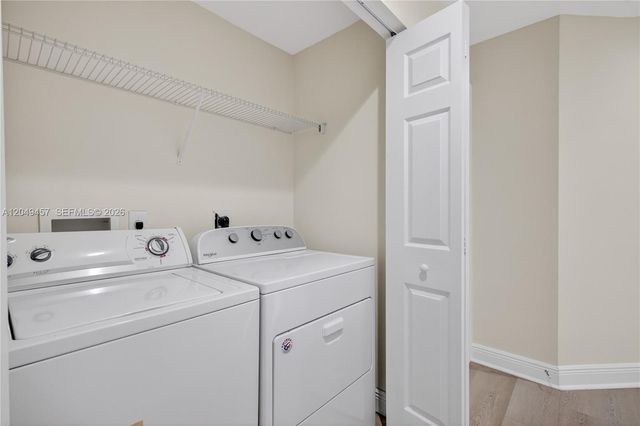 704 SW 1st Avenue, Pompano Beach, FL 33060