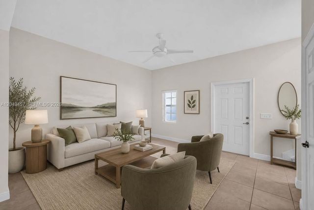 704 SW 1st Avenue, Pompano Beach, FL 33060