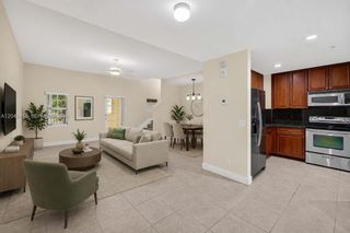 704 SW 1st Avenue, Pompano Beach, FL 33060