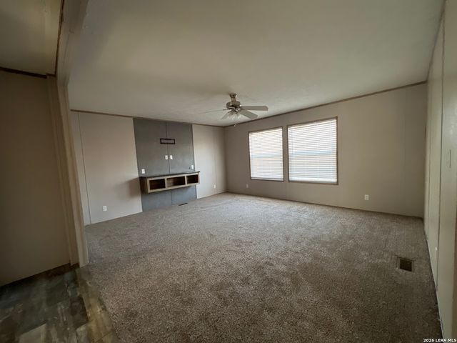 312 thomas, Brackettville, TX 78832