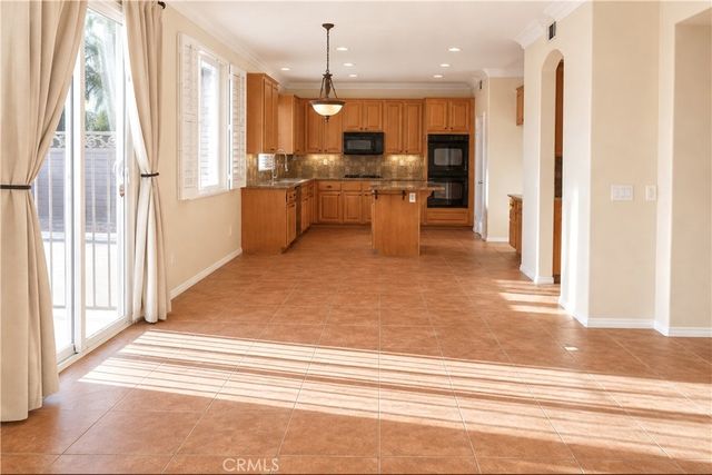 2260 Marsant, Corona, CA 92882