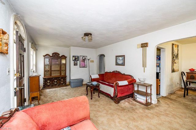 2314 Piedmont AVE, Portsmouth, VA 23704
