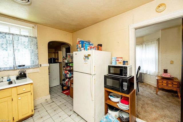2314 Piedmont AVE, Portsmouth, VA 23704