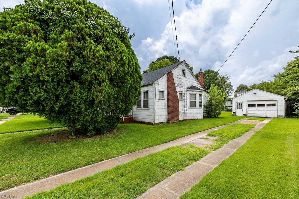 2314 Piedmont AVE, Portsmouth, VA 23704