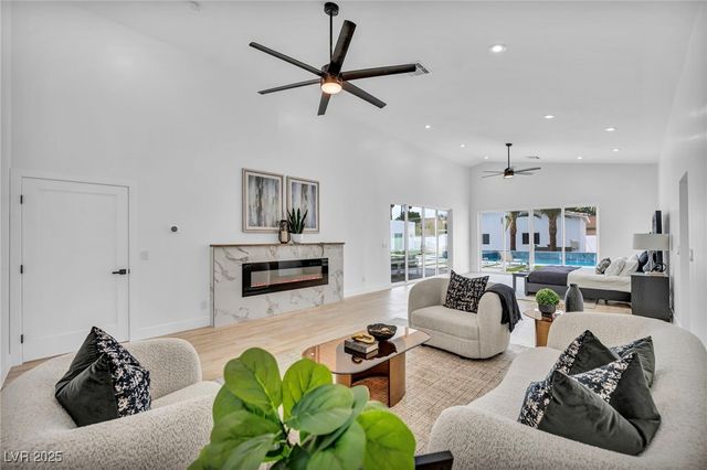 3630 Tobias Lane, Las Vegas, NV 89120